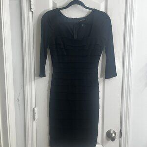 White House Black Market Dress Slimming Technology Tiered Dress Sz 2